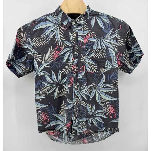 Quiksilver Other - Quicksilver Hawaiian Shirt Men's Size 2XL Floral Tropical Beach Aloha
